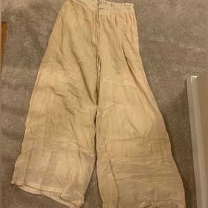 Baggy wide leg flowy pants barley worn just like new